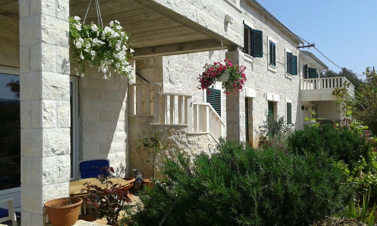 Apartment Nada Рогозница Экстерьер фото